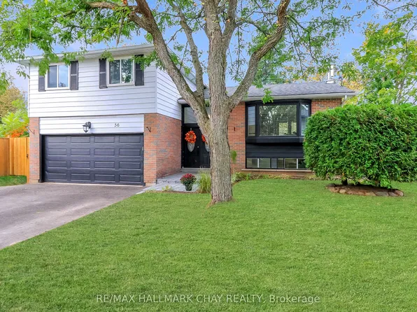 56 Briar Rd, Barrie, ON L4N 3M4