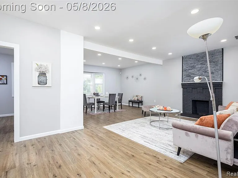 120 Woodland St — Photo 22