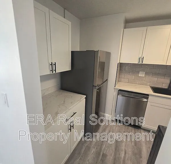 1265 Elderwood Ave — Photo 10