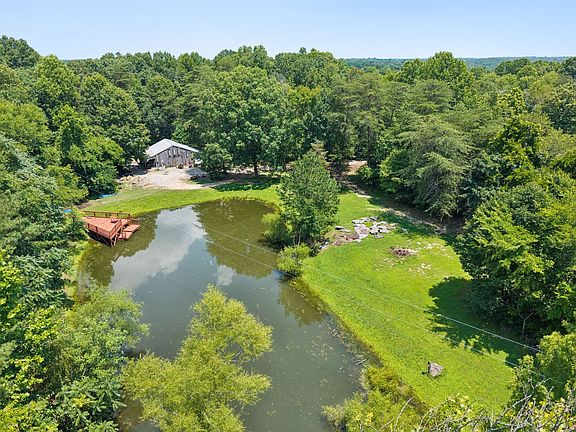 83rd image of 1374 Peter Pond Rd