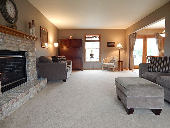 4th image of 14611 Thistledown Ln