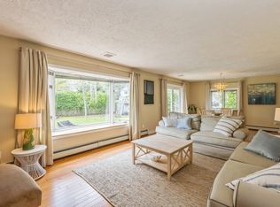 184 Fort Pond Blvd, East Hampton, NY 11937
