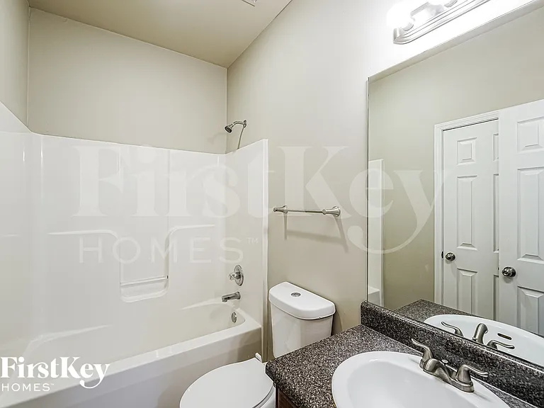 120 Pine Springs Rd — Photo 17