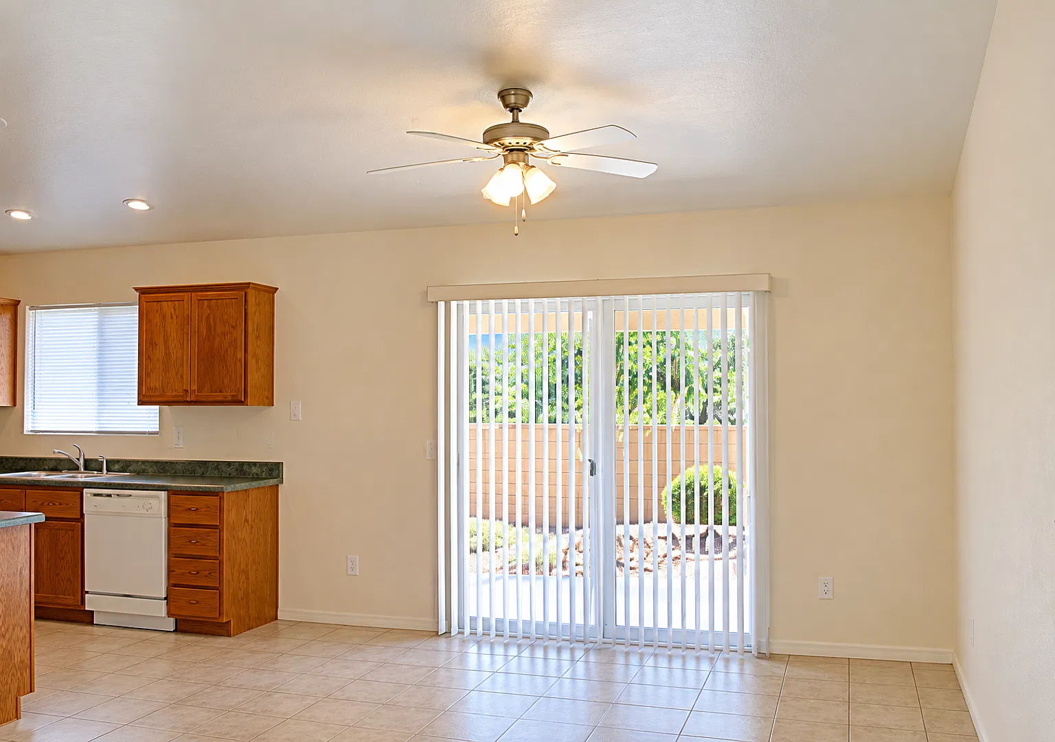 Home in Prescott Valley — Photo 4
