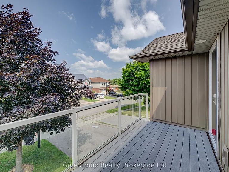 151 Norwich Ave — Photo 44