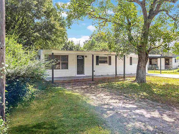4th image of 203 Georgia Dr