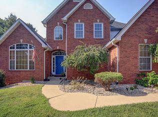 134 Ginger Hollow Ct, Glen Carbon, IL 62034