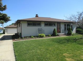 615 E Meadowlawn Blvd, Seven Hills, OH