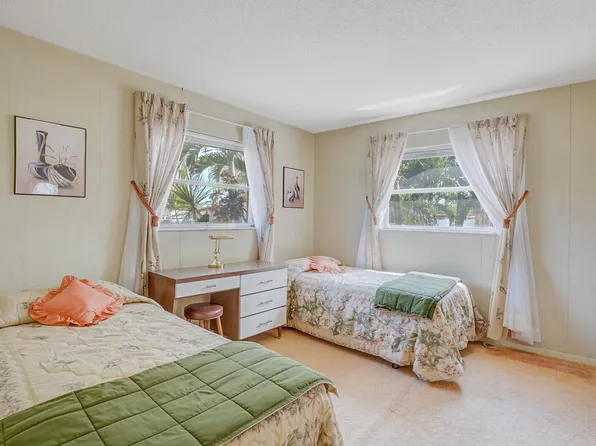 1695 Roy Drive, West Palm Beach, FL 33415