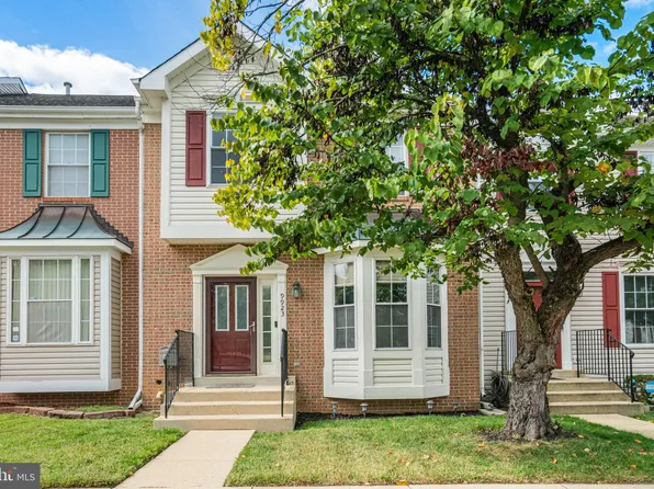 9923 Quiet Brook Ln, Clinton, MD 20735