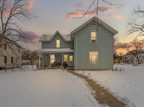 626 4th Ave NW, Faribault, MN 55021