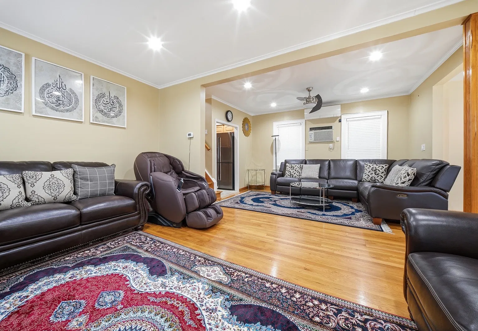 4 bed, 2.5 bath, 1110 sqft, $4,750 — Photo 2
