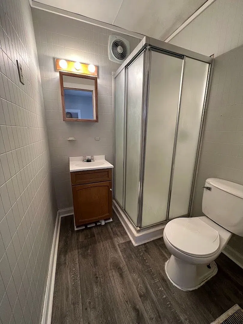 1621 W Jackson St (Wynn Funds LLC) — Photo 4