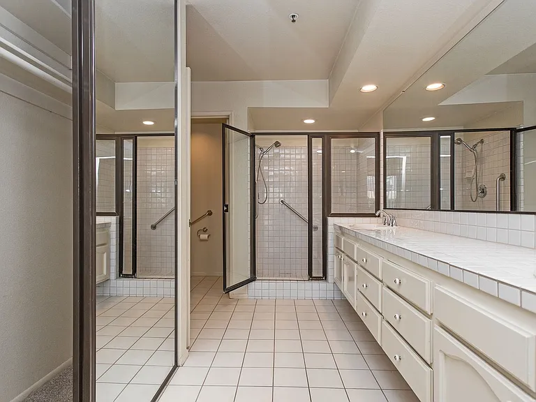 1955 Spyglass Cir — Photo 14