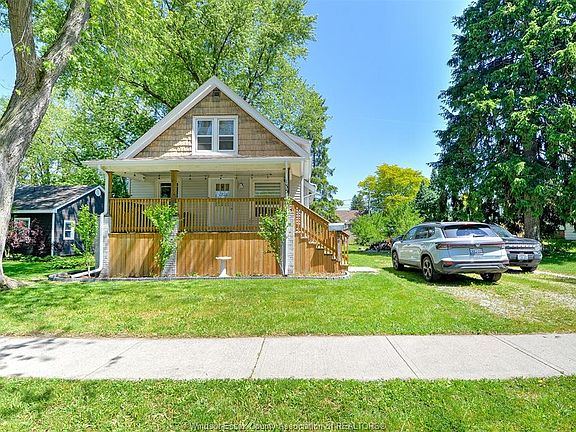 2nd image of 135 Maple Ave