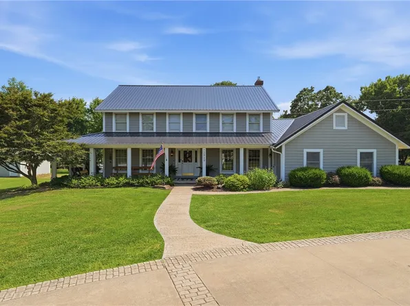 12929 Linden Dr, Neosho, MO 64850