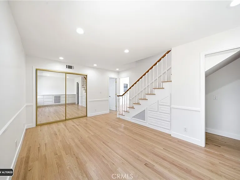 24620 Moon Ave — Photo 13