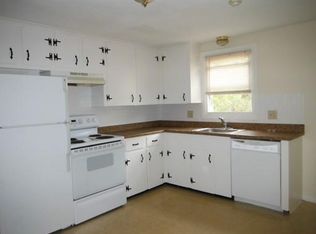 119 Knight Ave APT 7, Attleboro, MA 02703