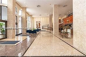 5th image of 5601 Collins Ave APT 811