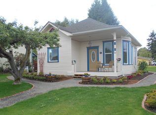 1015 Garfield Ave, Blaine, WA 98230