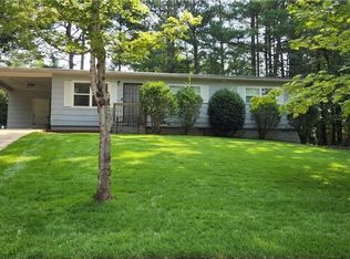 6107 Shadow Glen Ct SW, Covington, GA 30014
