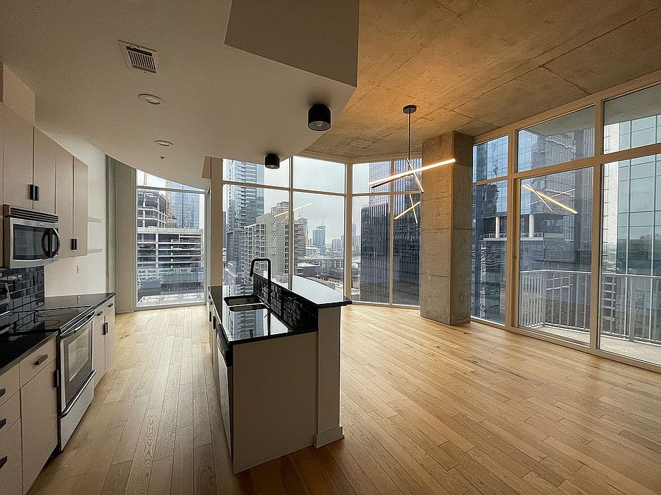 2nd image of 360 Nueces St APT 1601