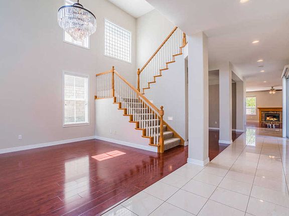 2nd image of 1385 White Feather Ct