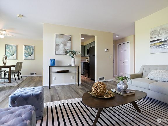 2nd image of 12021 SE 60th Street #c