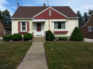 627 N 27th St, Sheboygan, WI 53081
