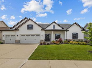 508 Leaning Woods St, Saint Charles, MO 63301