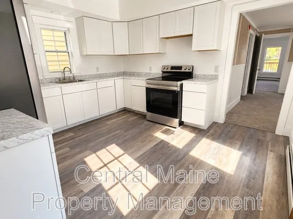 78 Gage St #1, Augusta, ME 04330