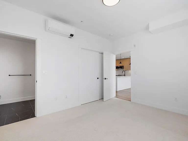 2180 Kelly Ave #1613 — Photo 21