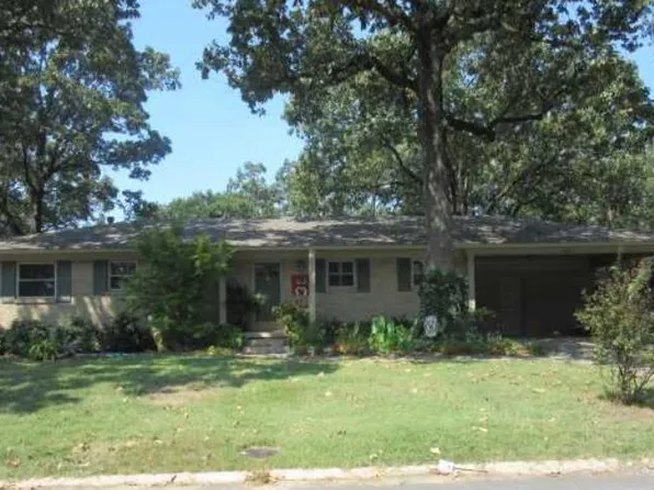 5401 Lakeview Rd, N Little Rock, AR 72116