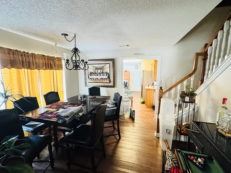 912 Haverstraw Pl — Photo 4