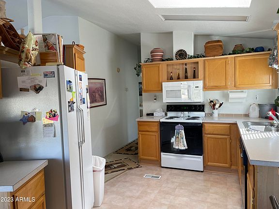 3rd image of 234 S PIEDRA NEGRA Drive
