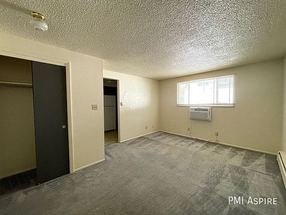 2nd image of 1060 17th Ave APT 8