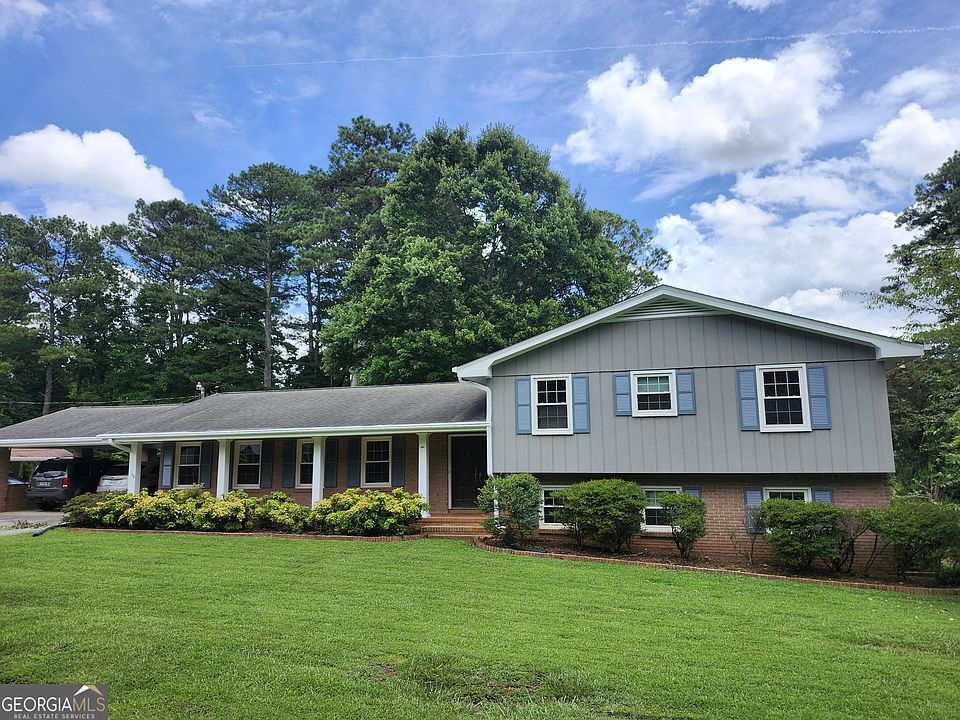 1st image of 5046 Fox Forest Dr SW