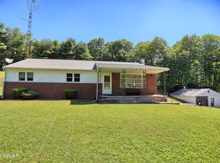 65 Hilltop Rd, Montoursville, PA 17754