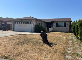 233 Auburn Dr, Vallejo, CA 94589