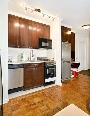 Rented by Prince Real Estate Associates LLC | media 2