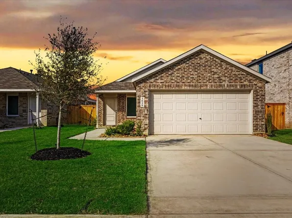 1618 Gardenia Blossom Ln, Crosby, TX 77532