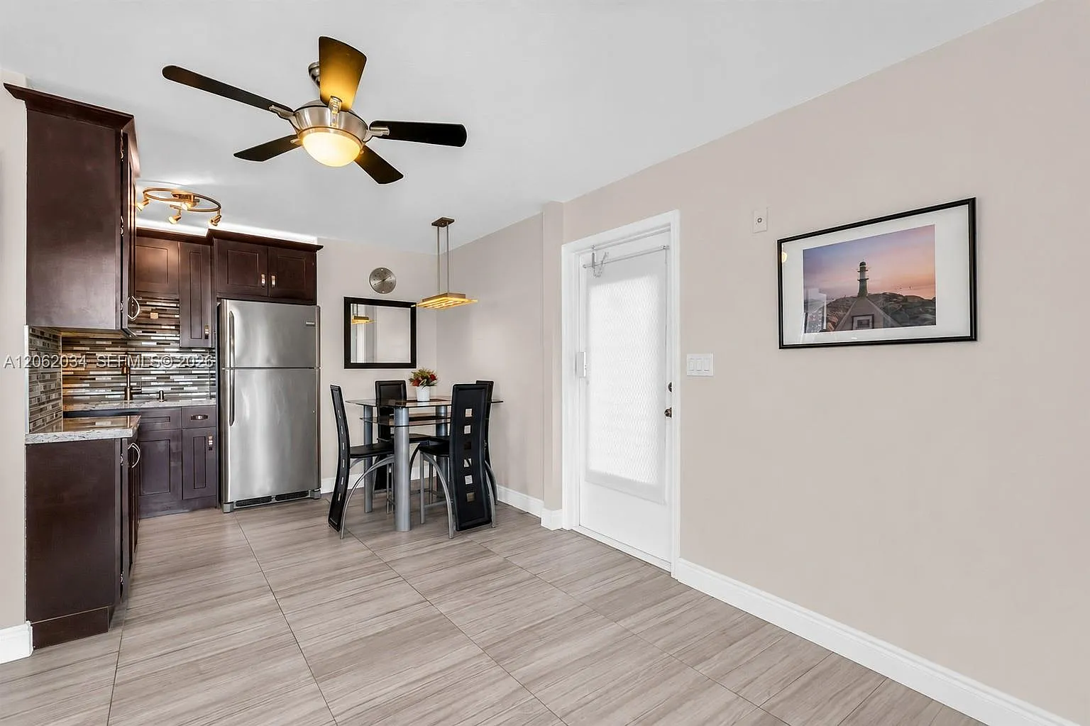 Ronola Apts Condo — Photo 4