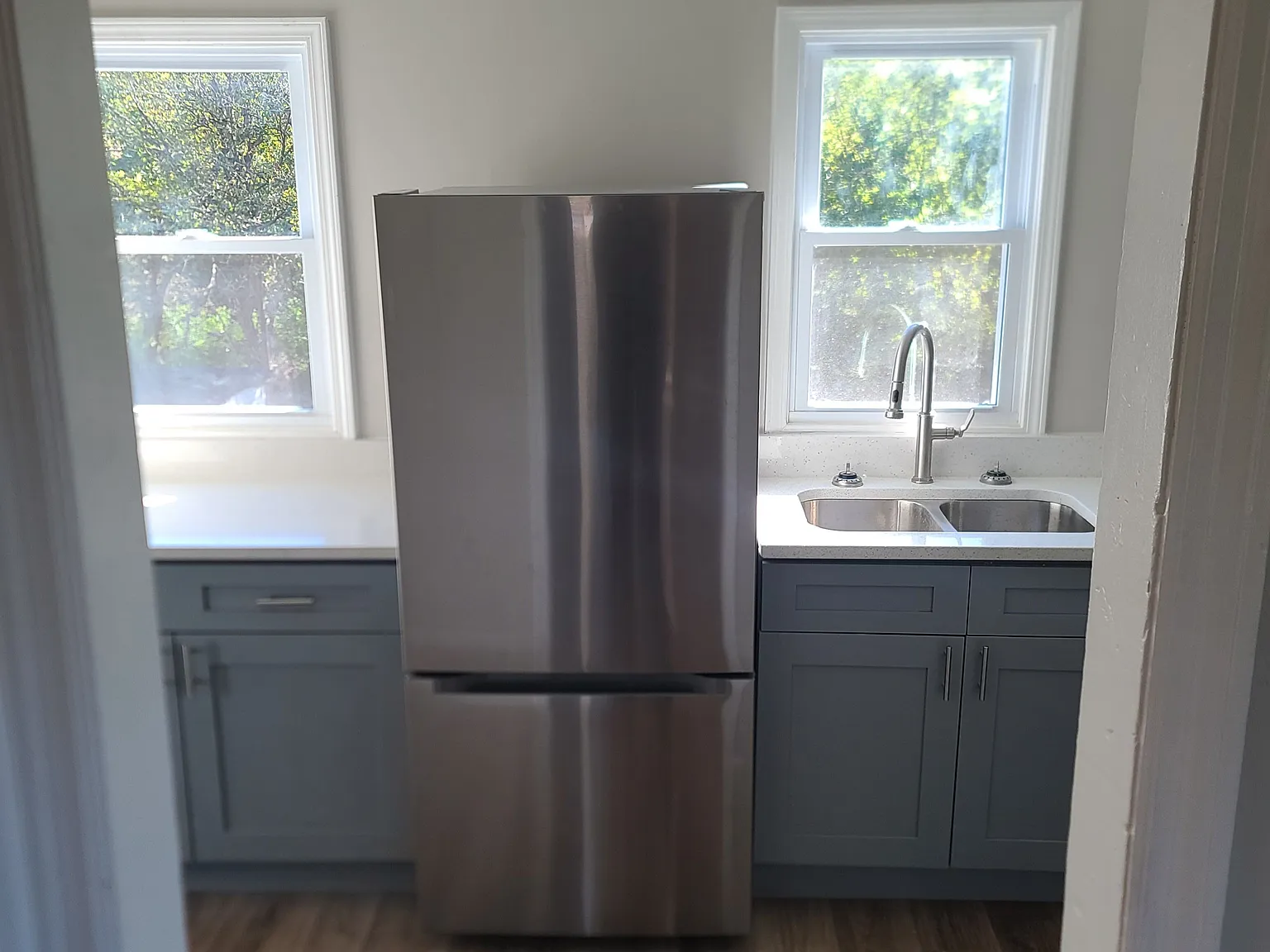 1 bed, 1.0 bath, 850 sqft, $900 — Photo 4