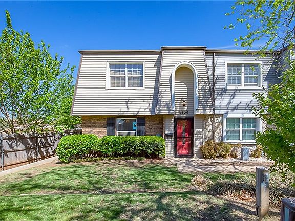 2nd image of 3329 Brookhollow Ct