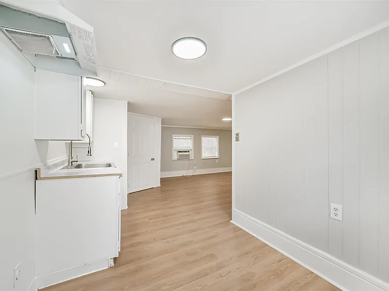 216 Redan St #6 — Photo 15