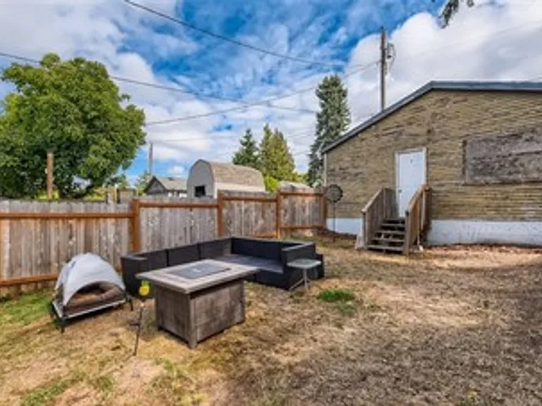 4333 S M St — Photo 19