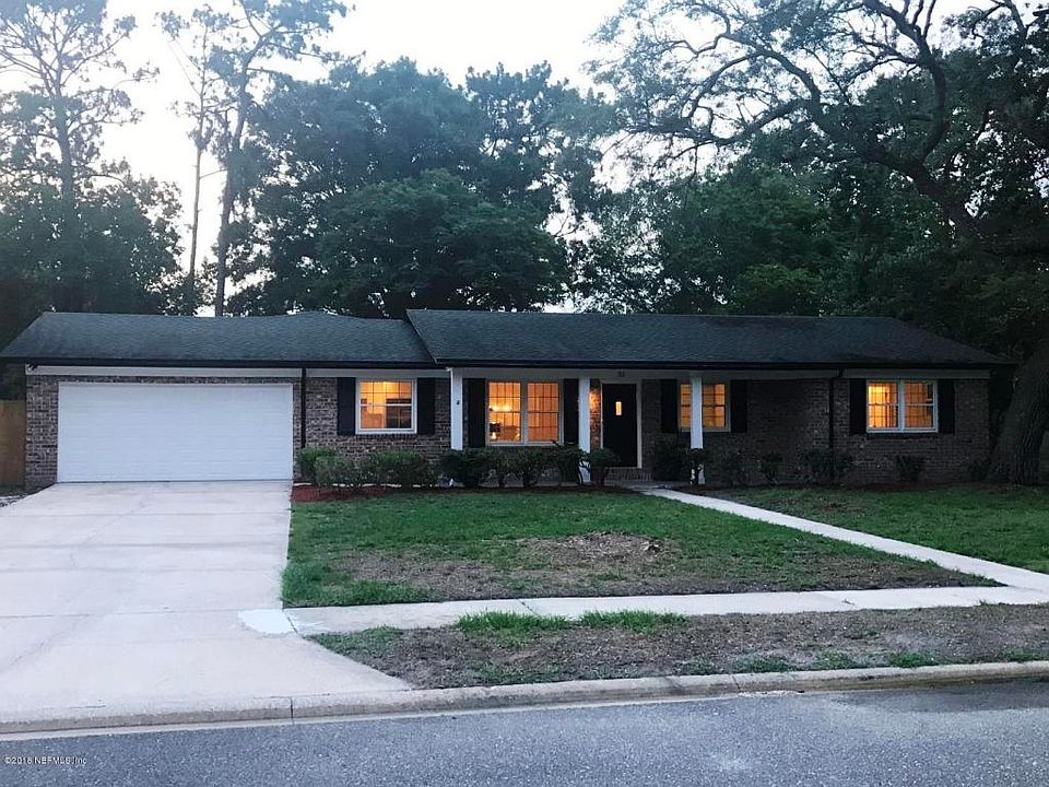 1st image of 51 Canterbury Ct