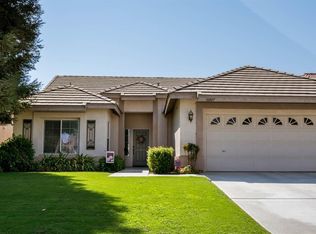 10007 Brandy Rose St, Bakersfield, CA 93311