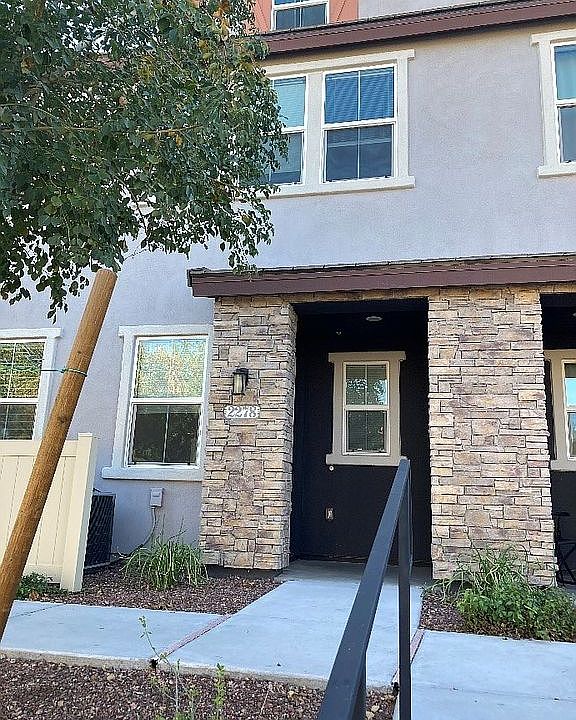 1st image of 2278 E Hidalgo Ave