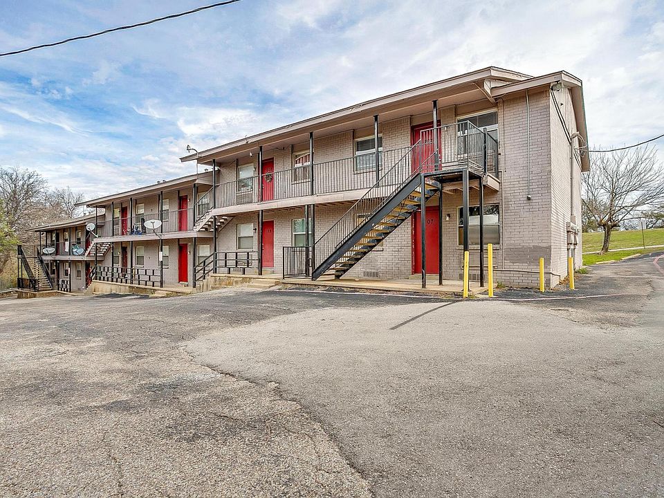 1st image of 3200 Lake Como Dr Unit 206